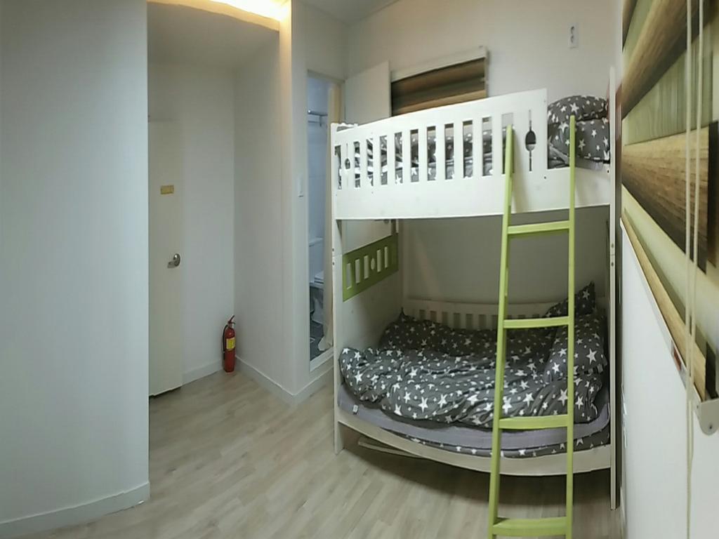 Guest house H. Myeong Dong